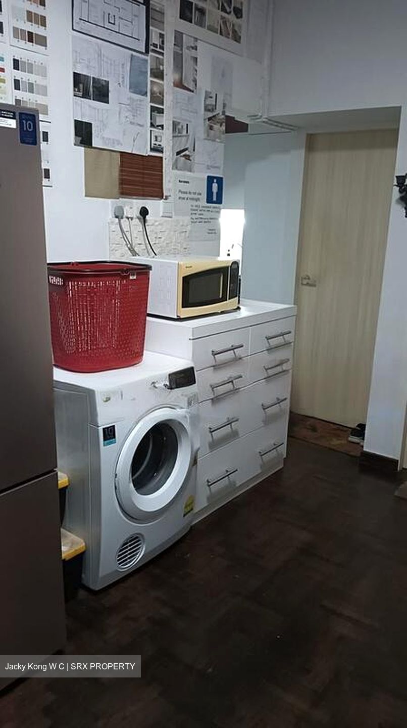 Lakepoint Condominium (D22), Condominium #477320341